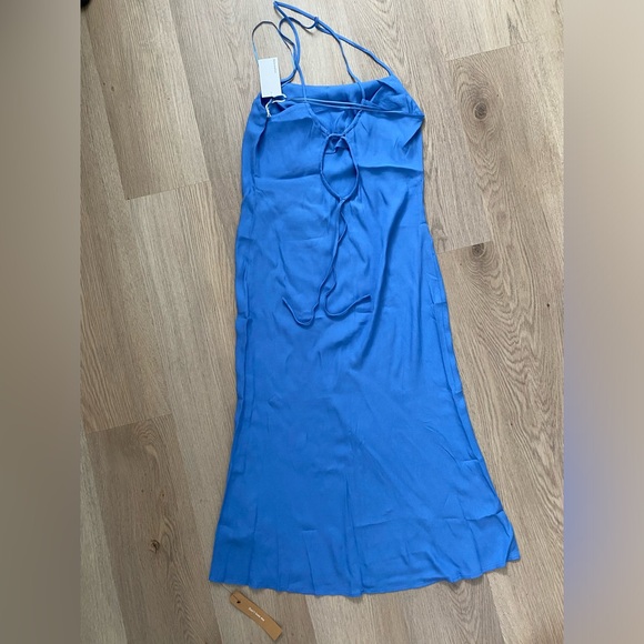 Reformation Dover Dress in Dusk. - Picture 3 of 5